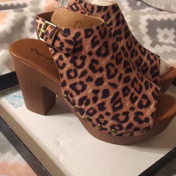 Leopard open toe - Picture 5 of 6